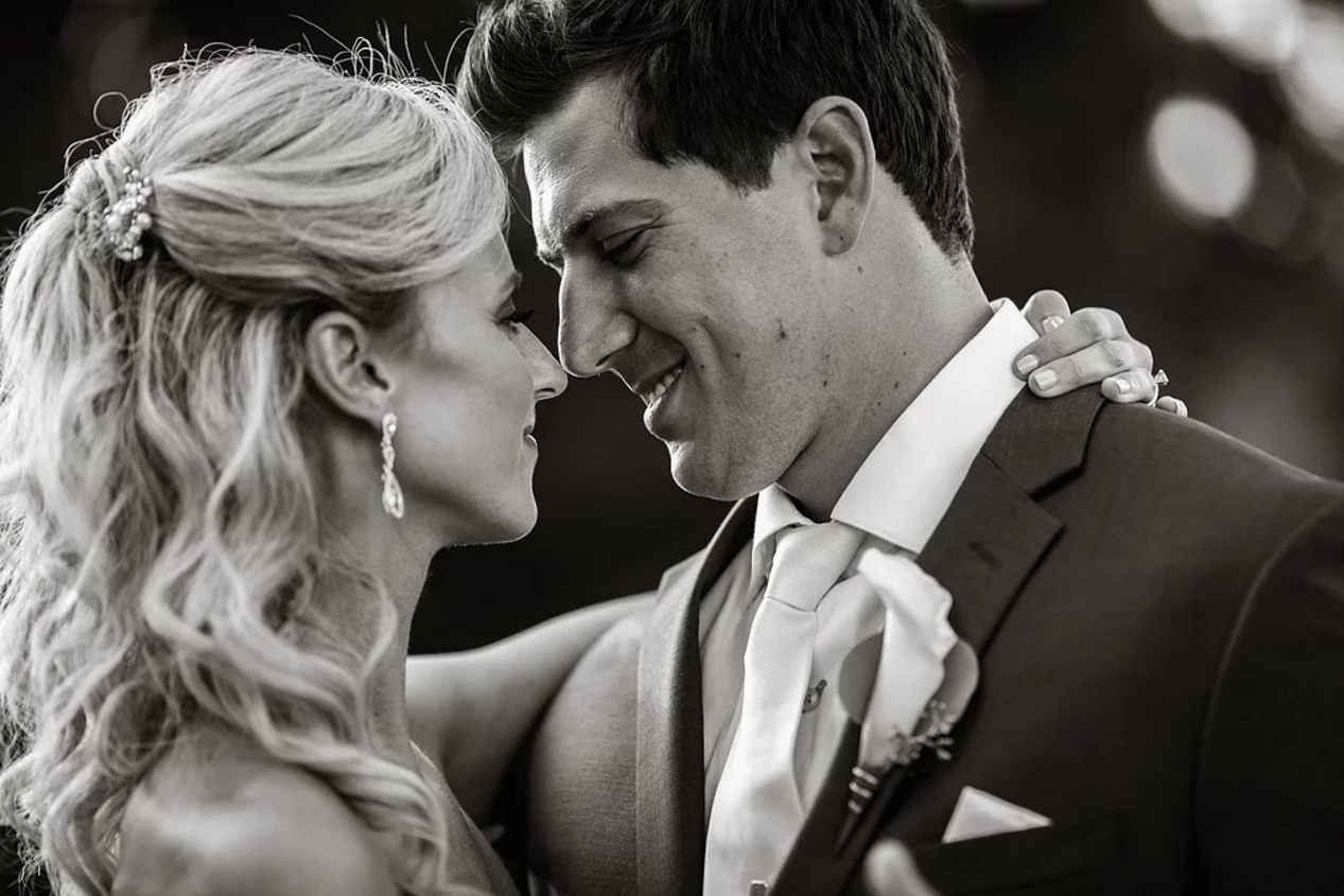 Emi Rose Studio | Rochester NY Wedding Photographer | Finger Lakes Wedding Photographer