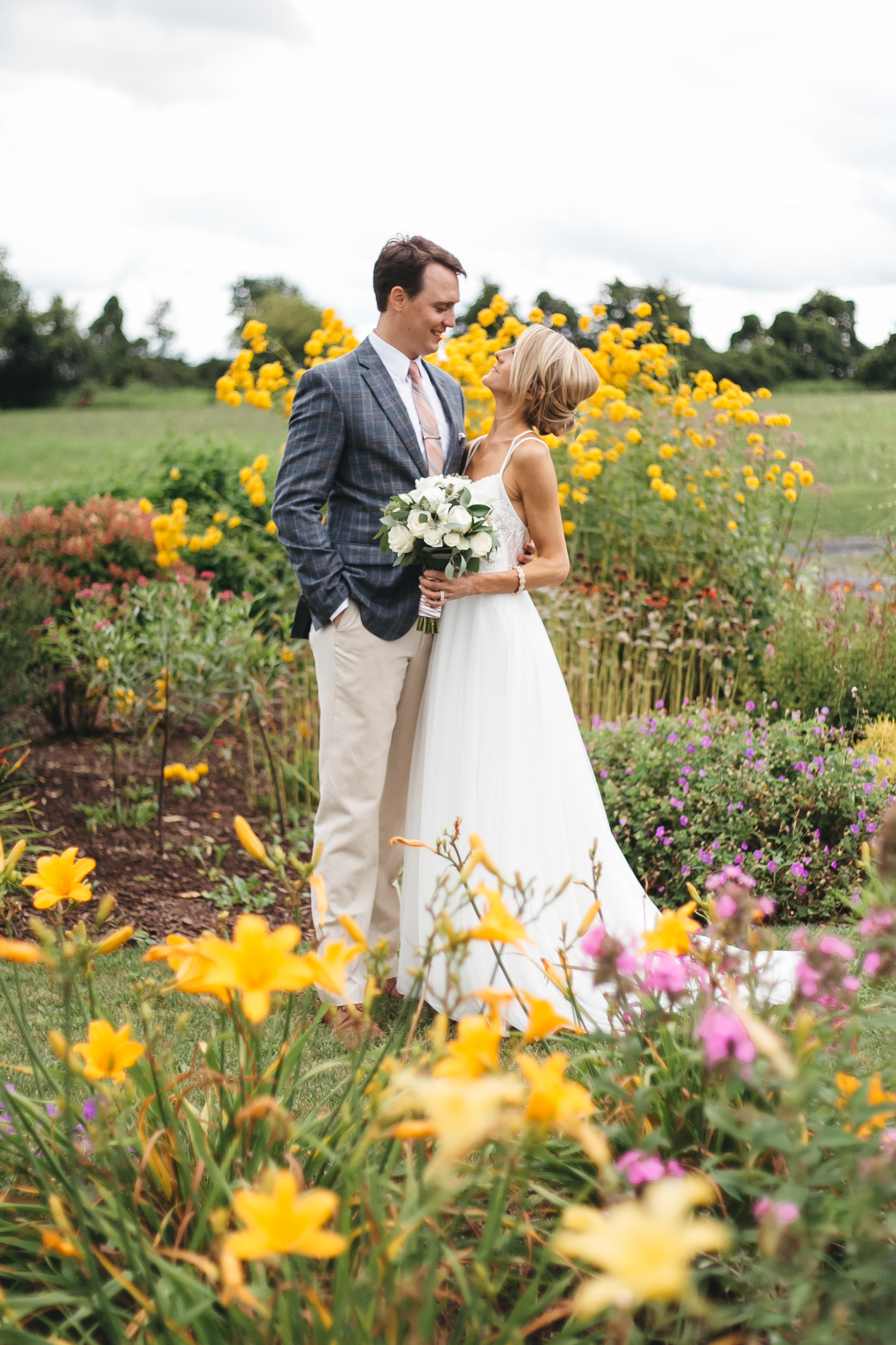 Skaneateles New York Wedding at Anyelas Vineyard by Emi Rose Studio