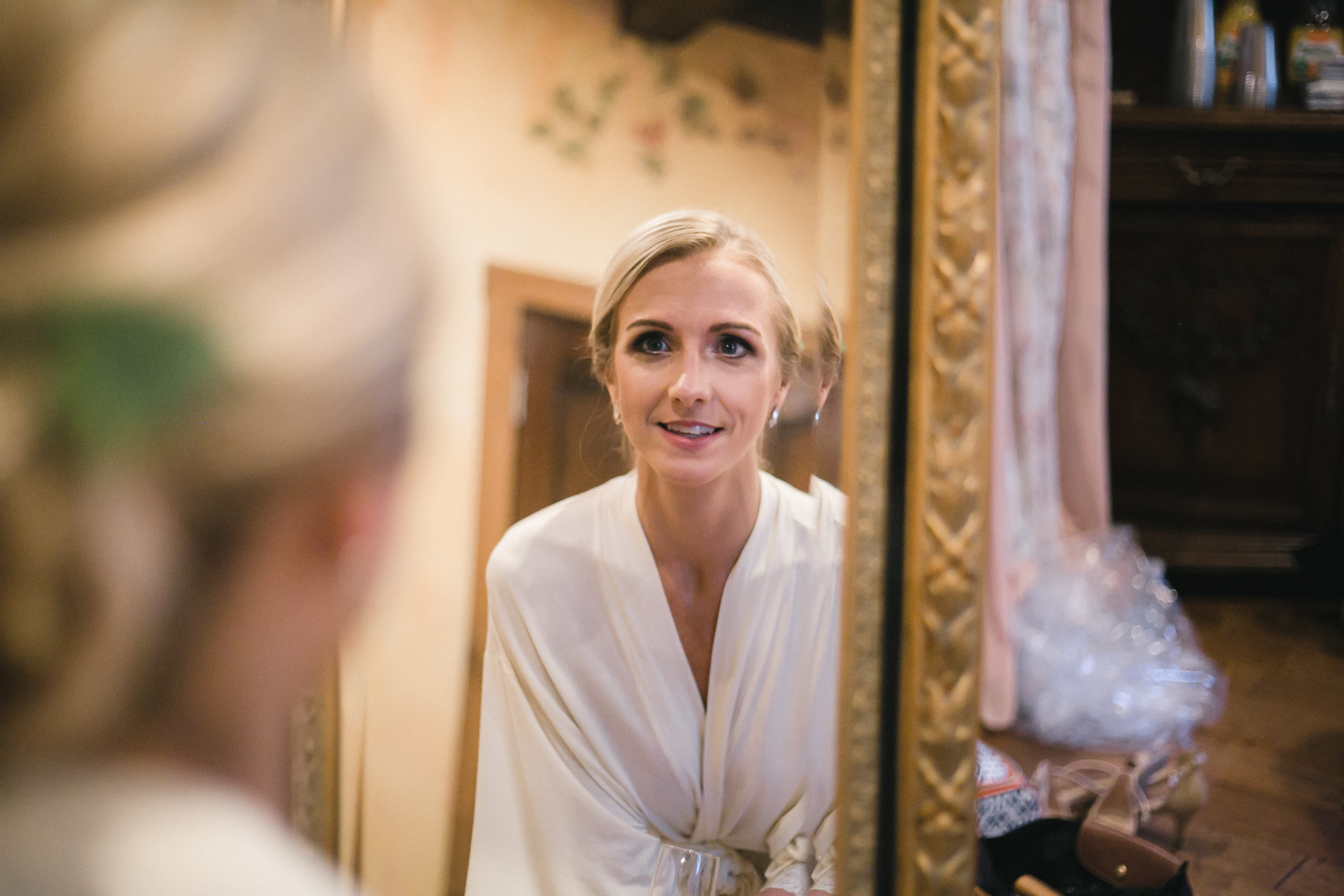 Skaneateles New York Wedding at Anyelas Vineyard by Emi Rose Studio