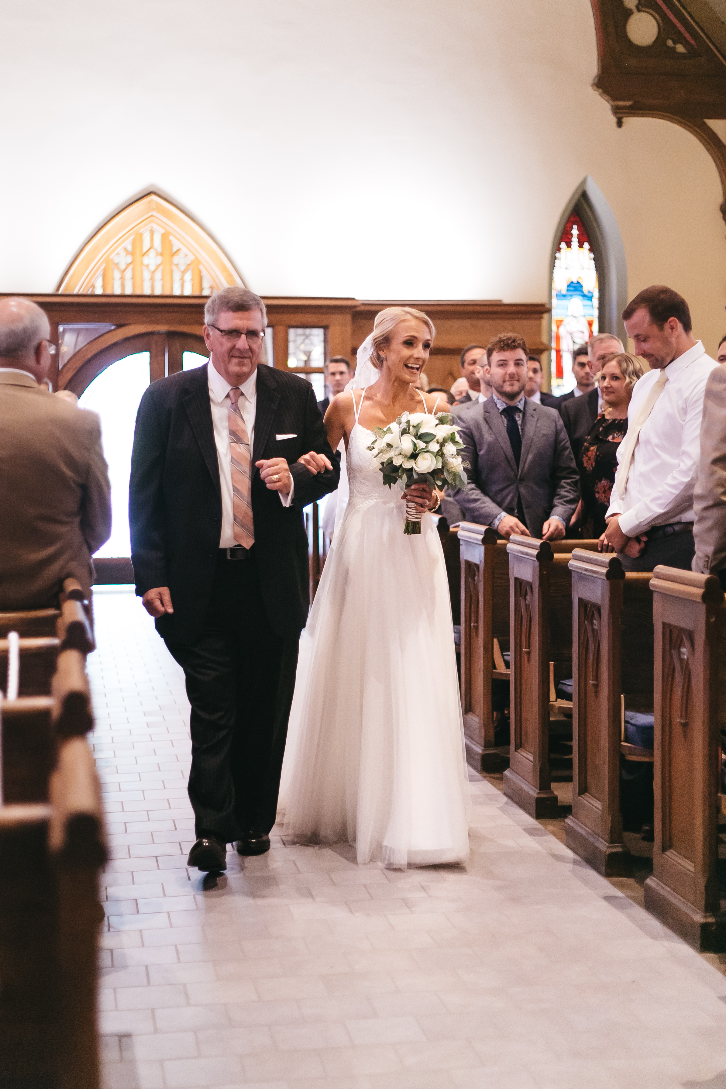 Skaneateles New York Wedding at Anyelas Vineyard by Emi Rose Studio